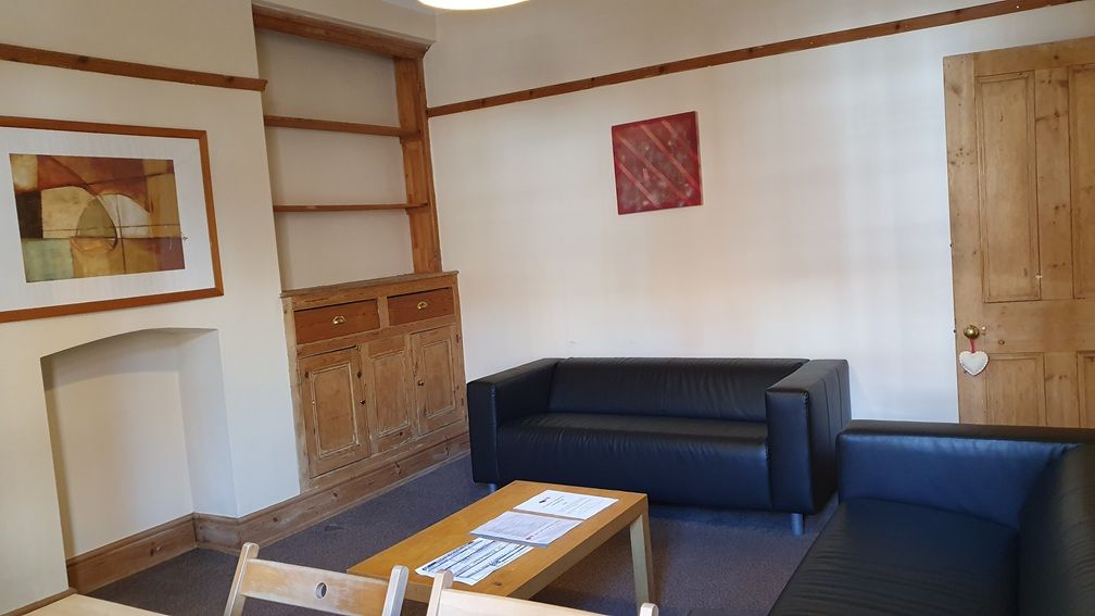 Property photo 3 of 12