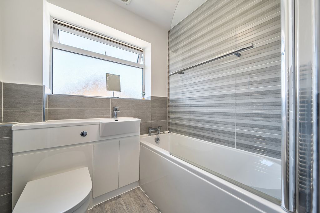 Property photo 3 of 19 1493525-15-6A58F6...