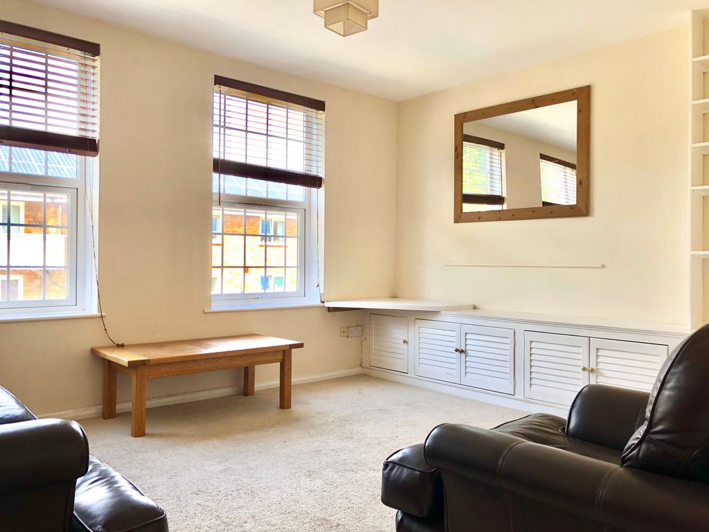 Property photo 3 of 7