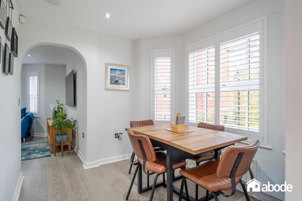 Property photo 3 of 19 Dsc01510-Hdr.Jpg