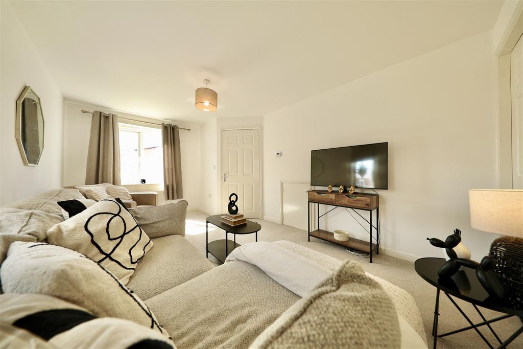 Property photo 2 of 25 0A4A5979.Jpg