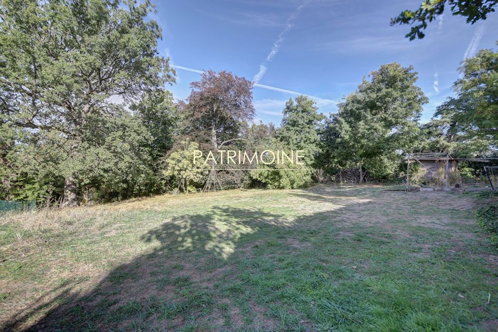 Property photo 2 of 11