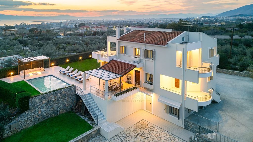 Property photo 1 of 27