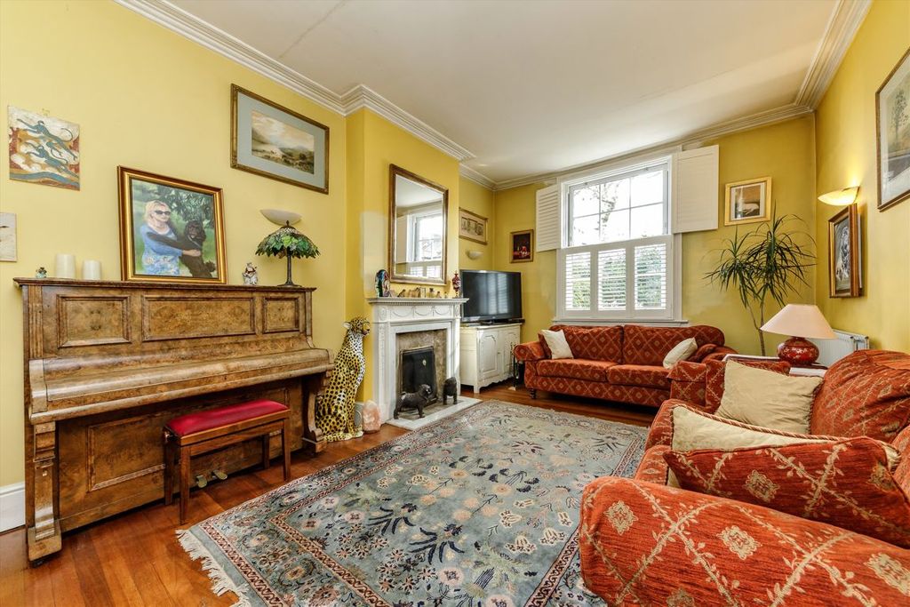 Property photo 2 of 7