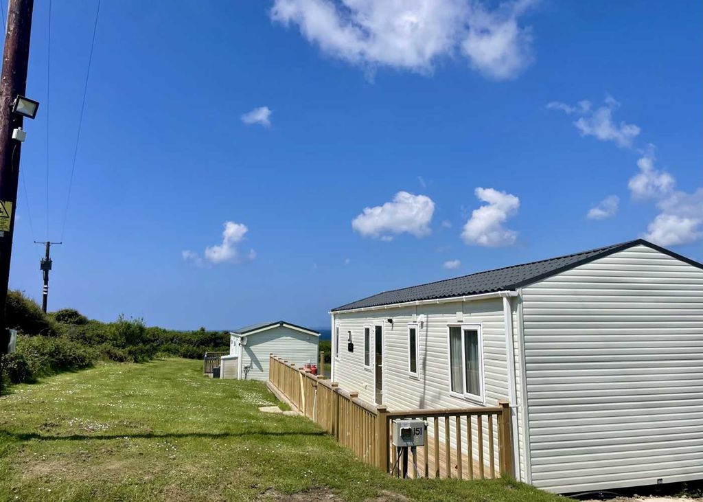 Property photo 2 of 28 Image 2