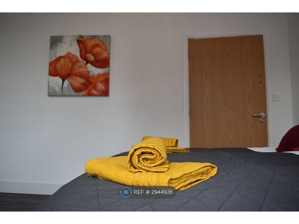 Property photo 3 of 21