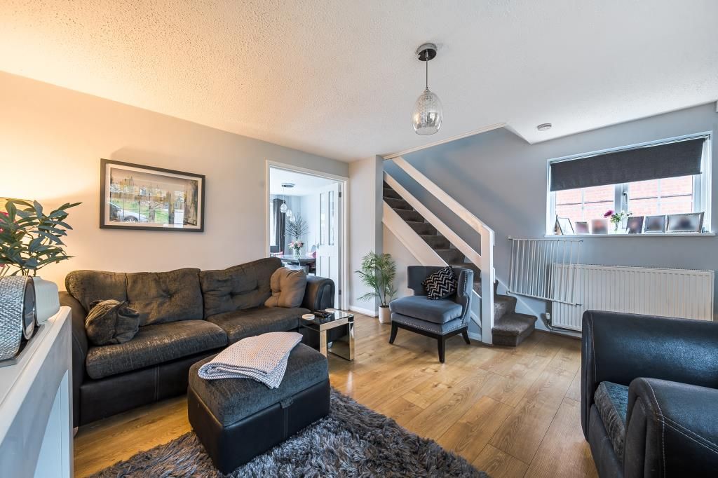 Property photo 3 of 17 Reception