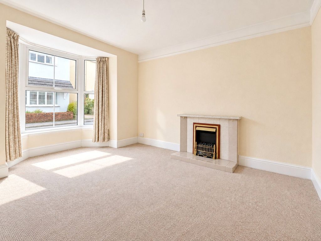 Property photo 2 of 11 Picture No. 08