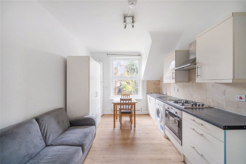 Property photo 2 of 6 Picture No. 02