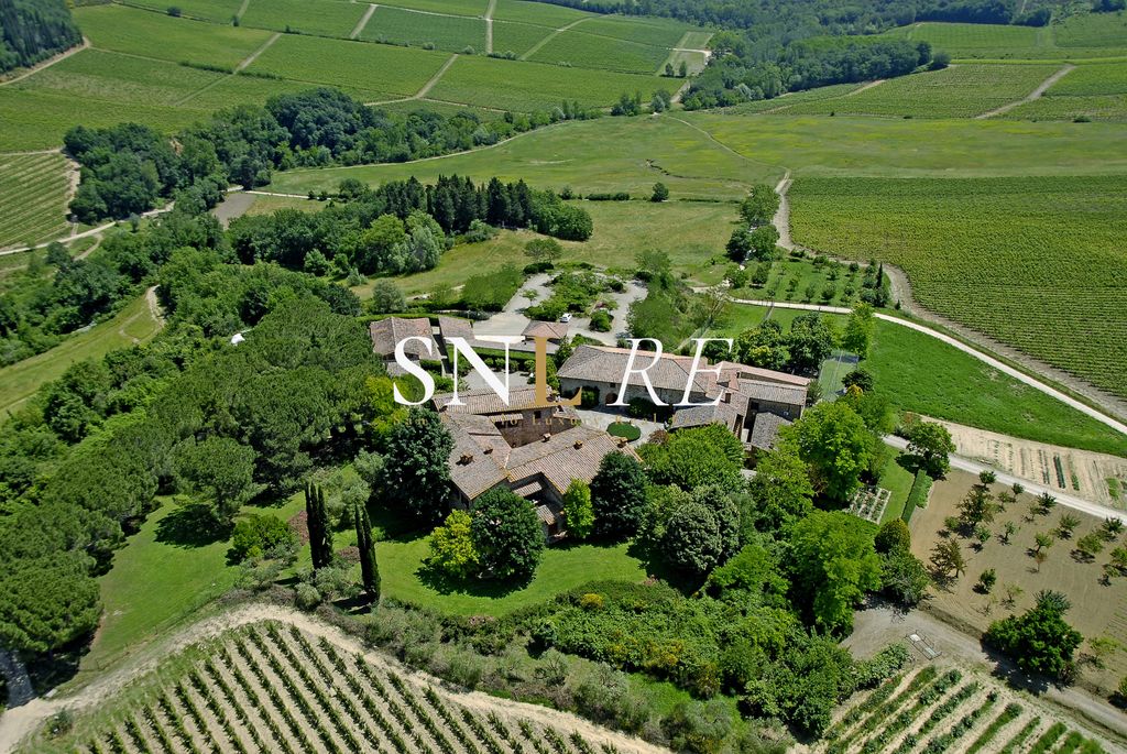 Property photo 2 of 37