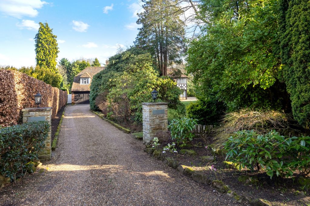 Property photo 2 of 20 Picture No. 12