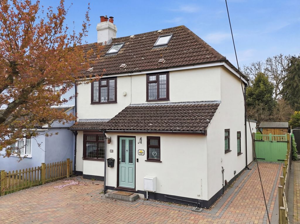 Property photo 1 of 19 Picture No. 04