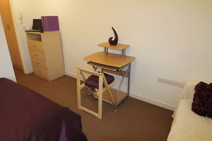 Property photo 3 of 7