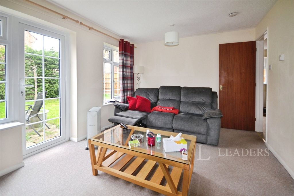 Property photo 2 of 13 Picture No. 09