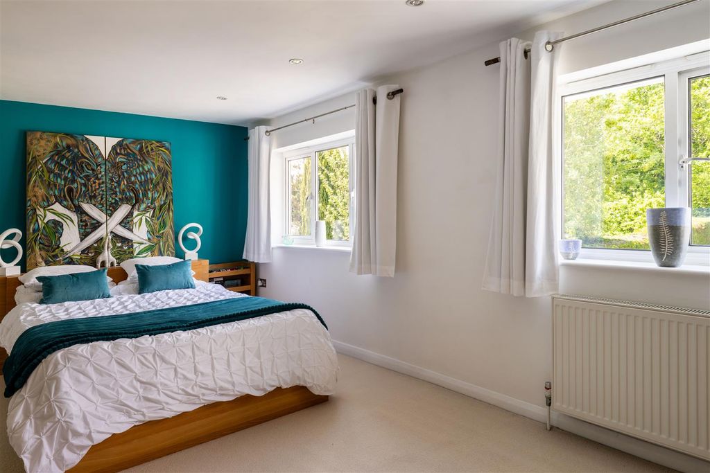 Additional image 15 of 5 bed detached house for saleBeckworth Close, Lindfield RH16