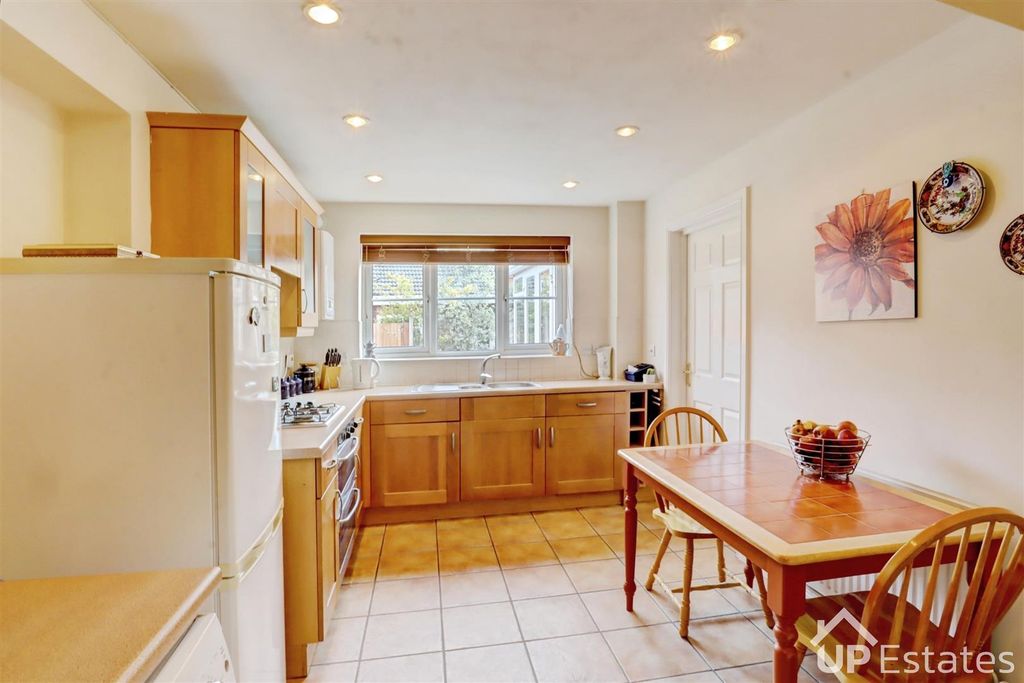 Additional image 7 of 5 bed detached house for saleOrchid Close, Bedworth CV12