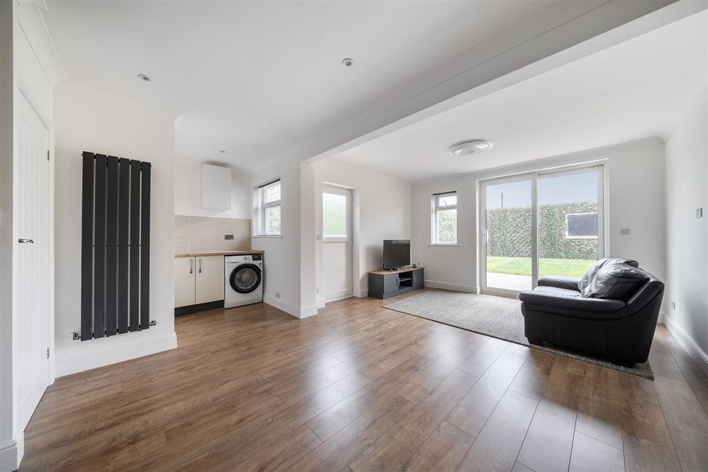 Property photo 2 of 16 1494009 (7).Jpg