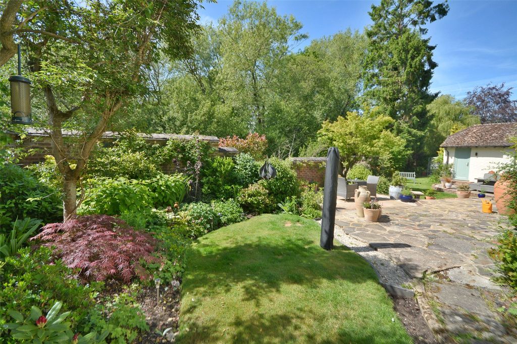 Property photo 3 of 33 Picture No. 44