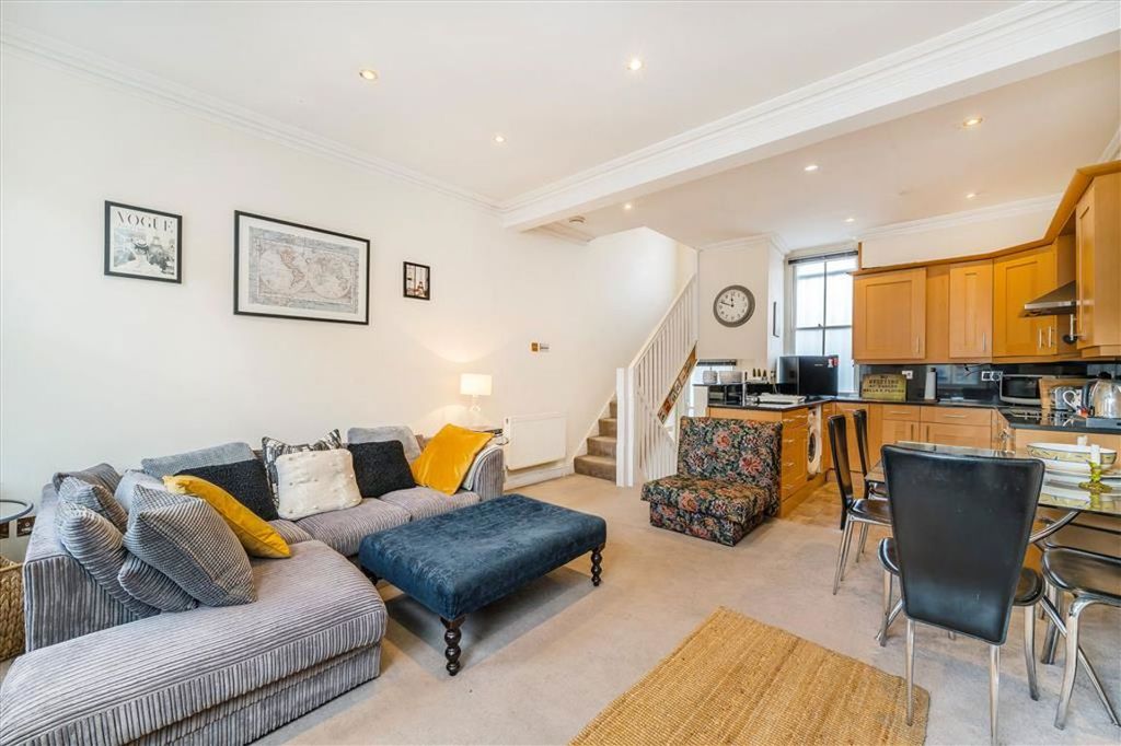 Property photo 1 of 4