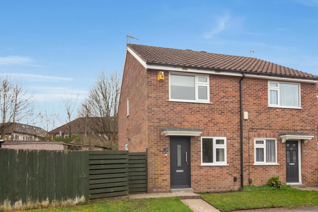 Property photo 3 of 14 Img_3717