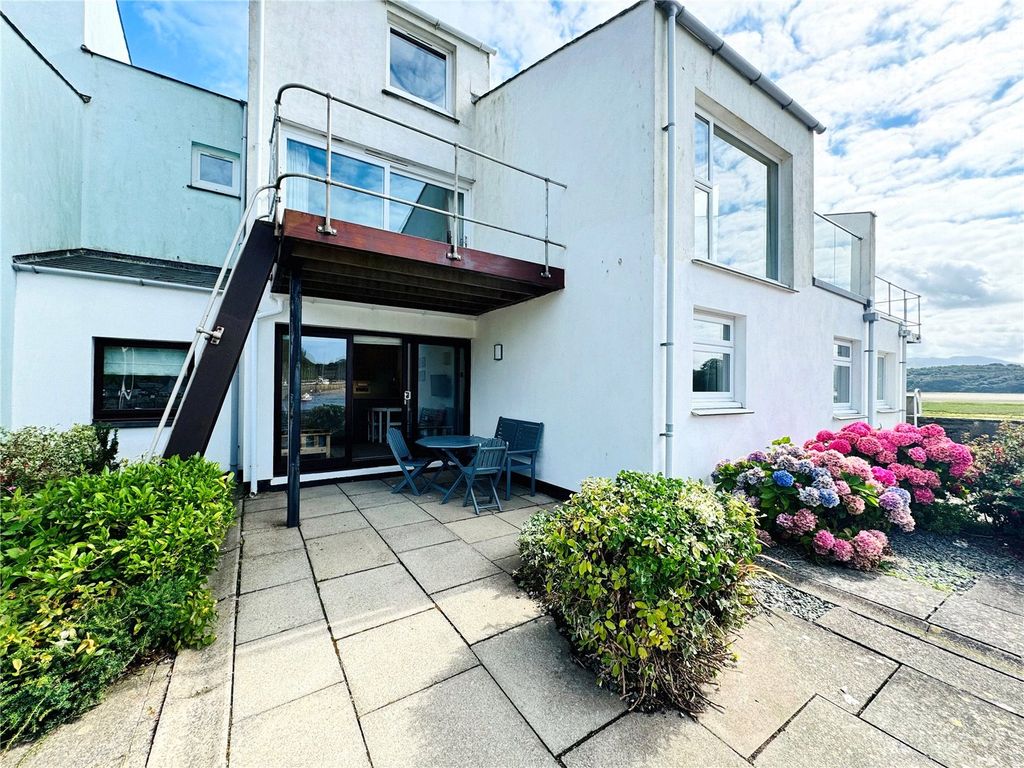Property photo 1 of 17 Picture No. 13