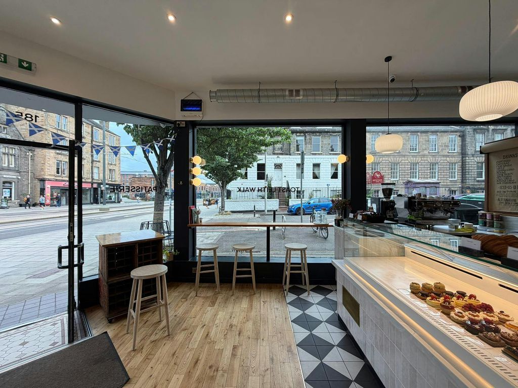 Property photo 3 of 6 185 Leith Walk