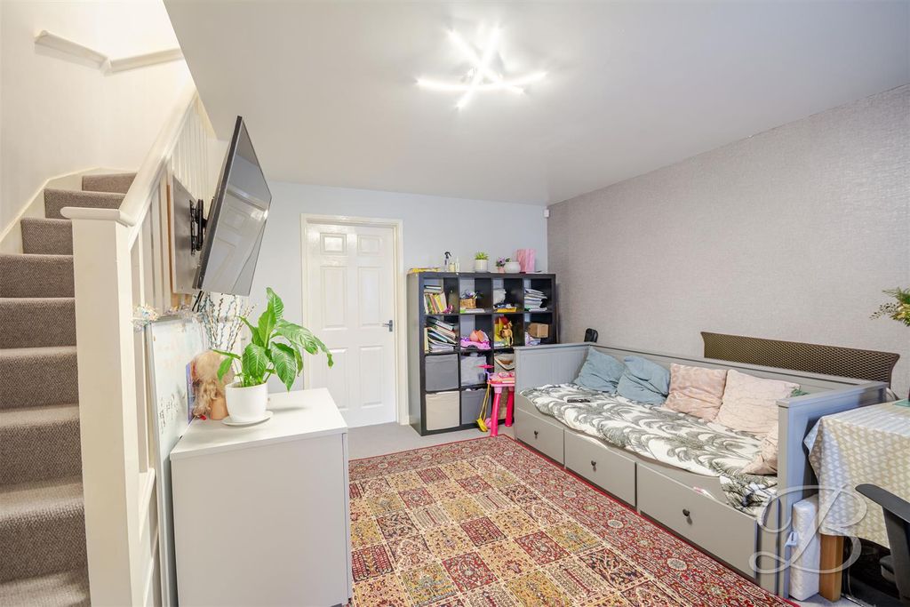 Property photo 3 of 22 Ccltd-20.Jpg