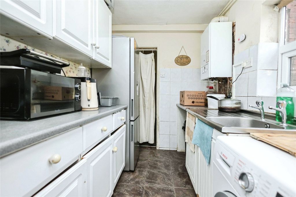 Property photo 3 of 11 Picture No. 04