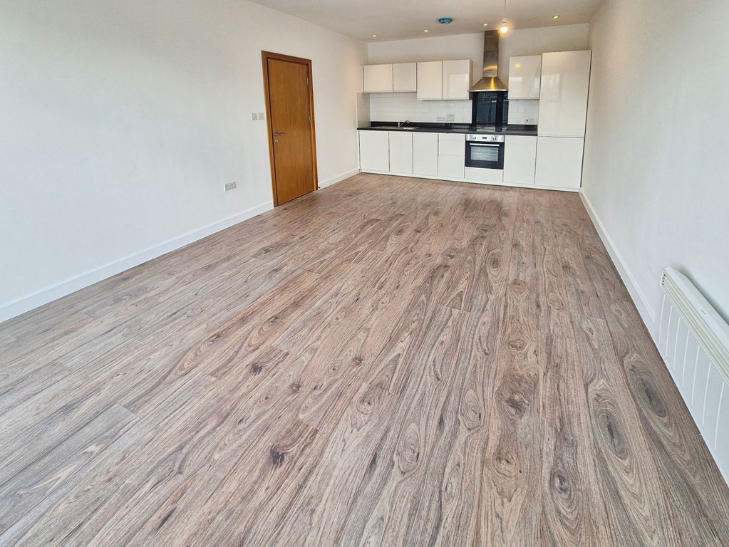Property photo 2 of 9 Lounge/Dining Room