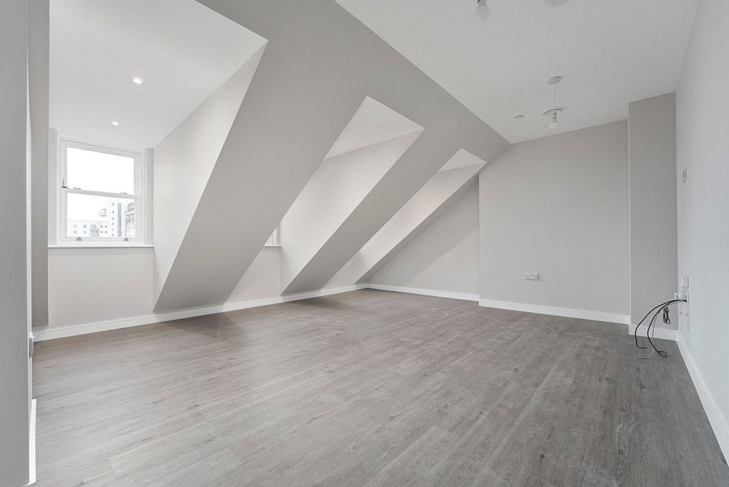 Property photo 1 of 9 Picture No. 01