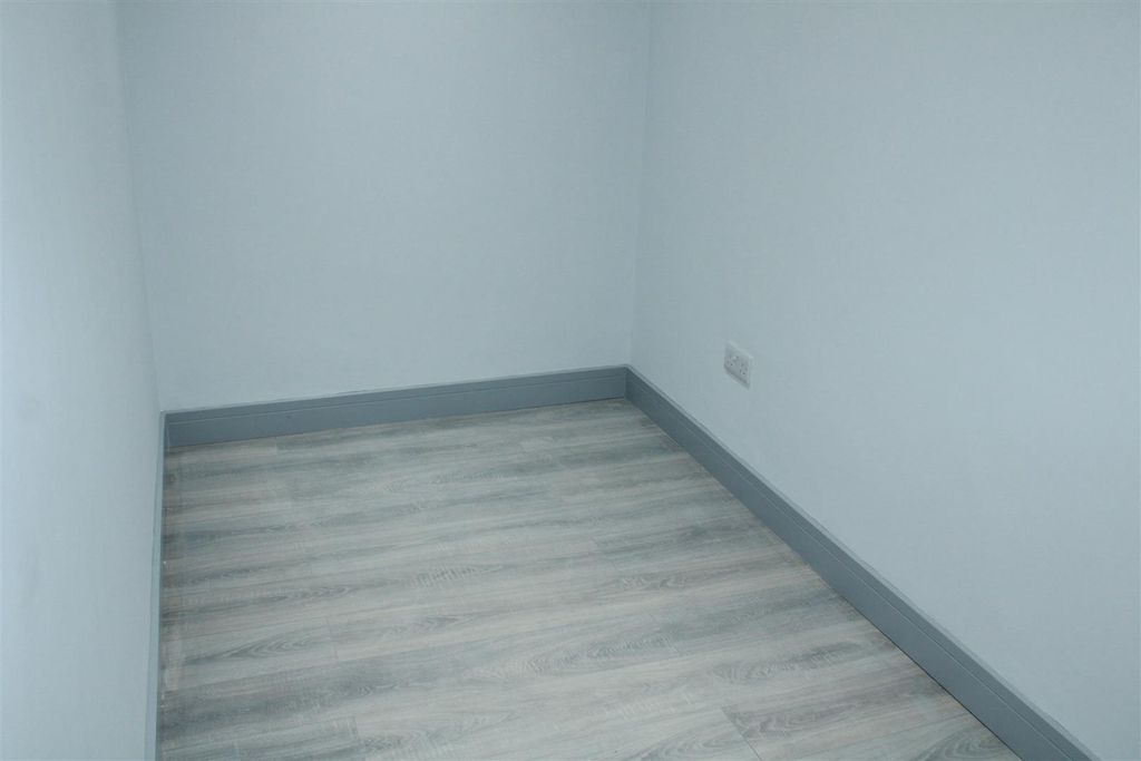 Property photo 3 of 8 Img_7439.Jpg