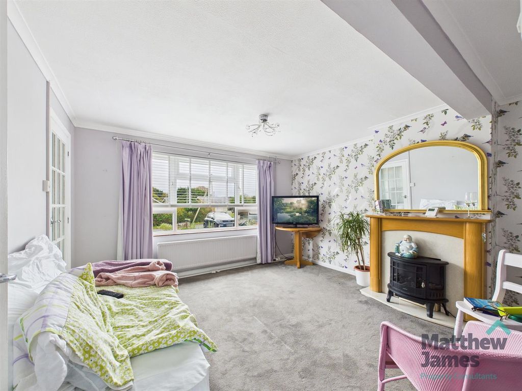 Property photo 1 of 23 Cam03063G0-Pr0146-Still003.Jpg