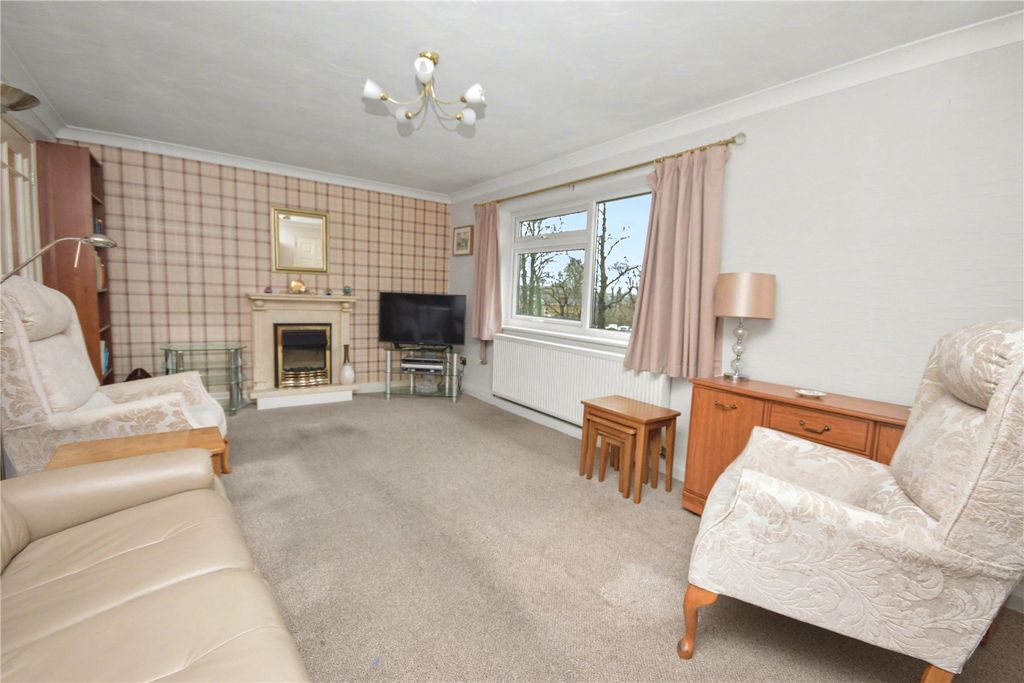 Property photo 2 of 12 Picture No. 05