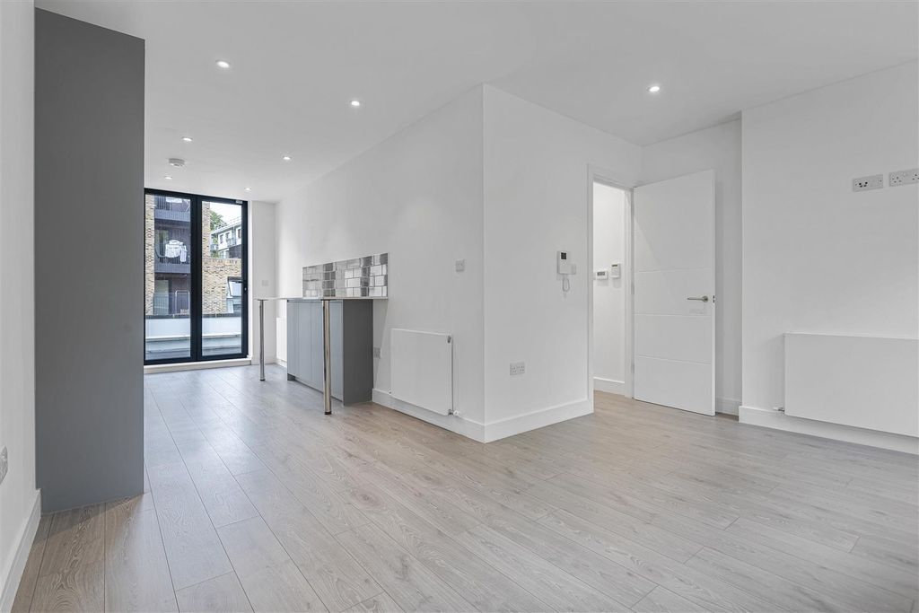 Property photo 1 of 11 8Y3A5287.Jpg