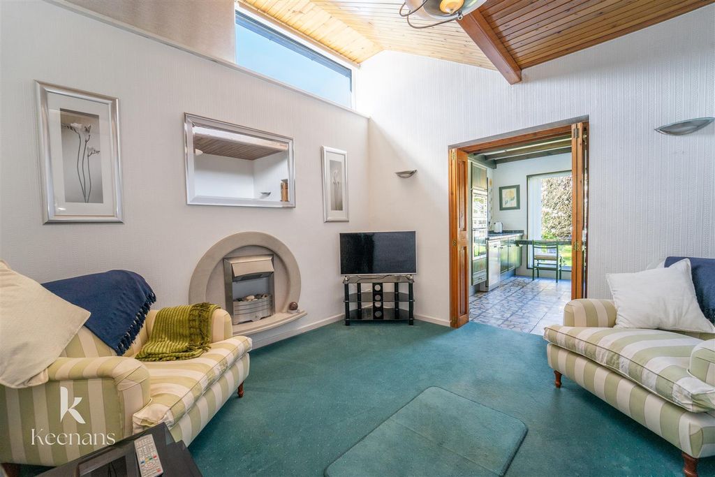 Property photo 3 of 22 R2-2.Jpg