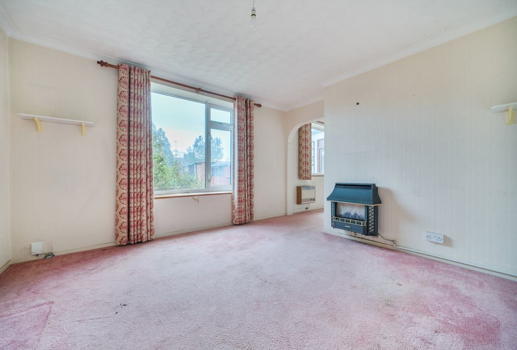 Property photo 2 of 11 1395202-6-695d49d...