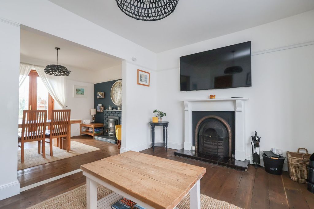 Property photo 3 of 26 Living Area