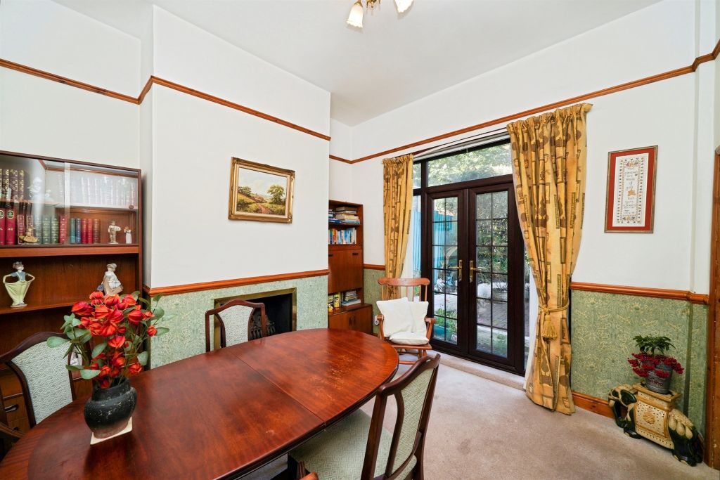 Property photo 3 of 24