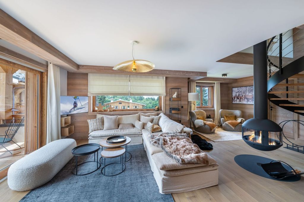 Property photo 1 of 10 Megeve Apartment For
