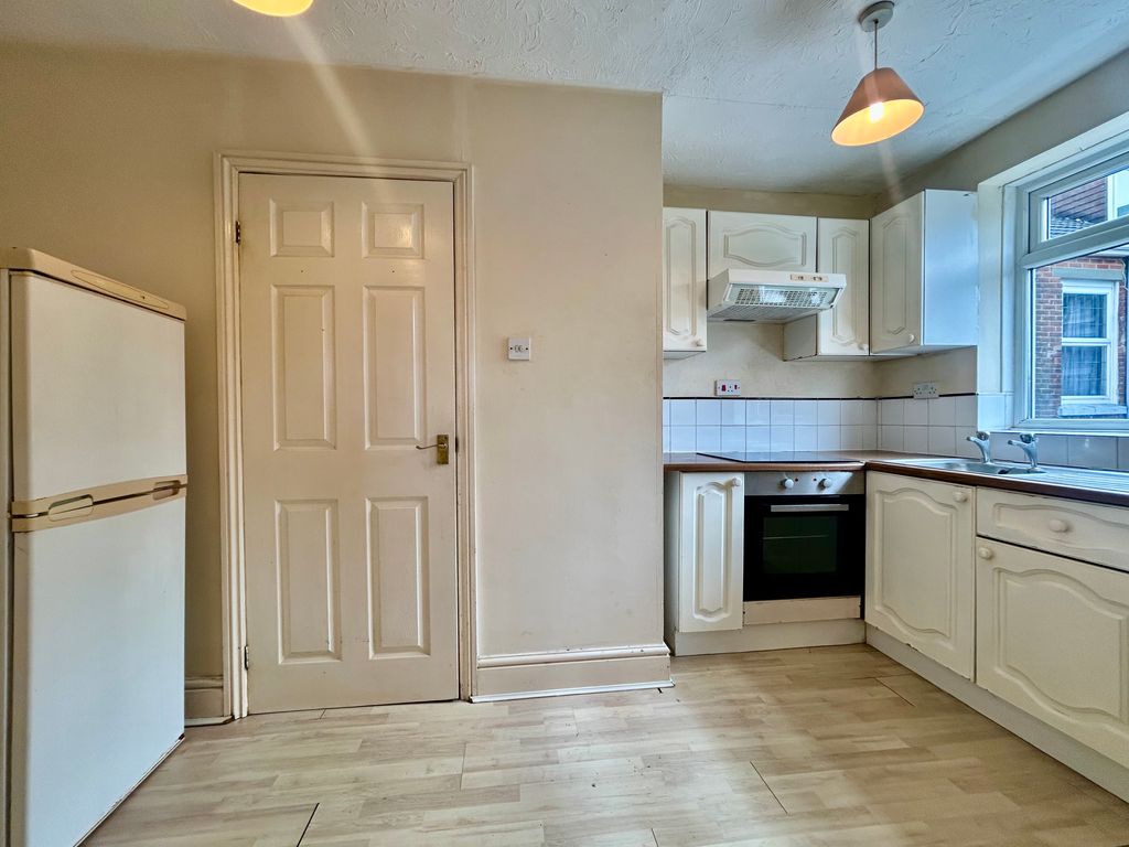 Property photo 3 of 10 Img_6921