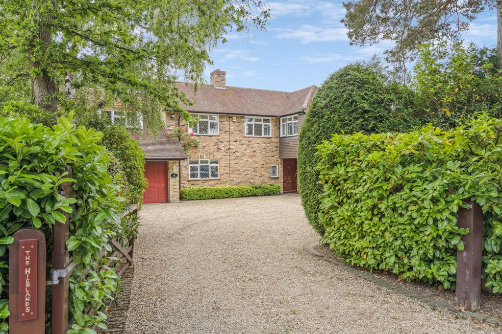 Property photo 1 of 21
