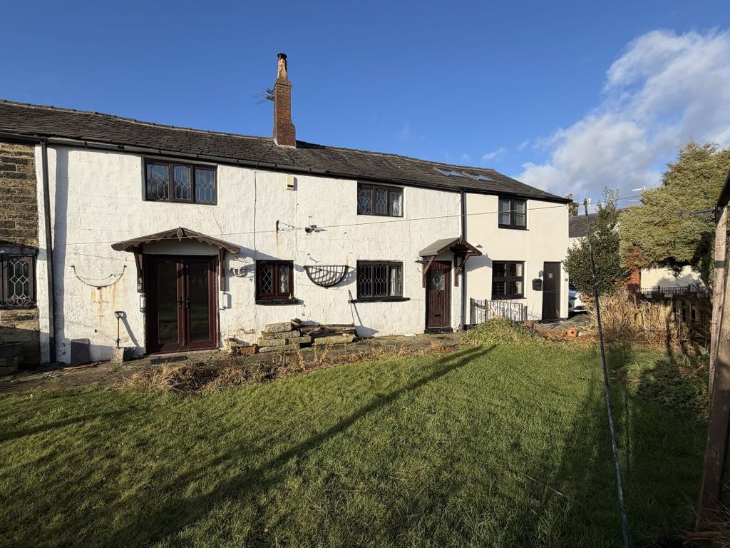 Property photo 2 of 25