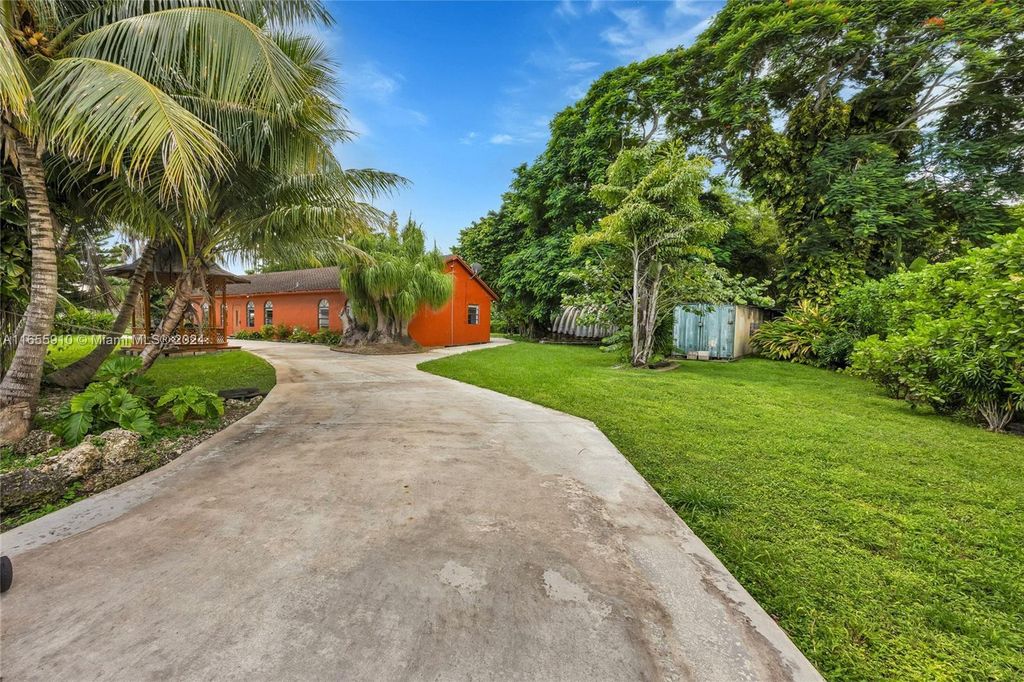 Property photo 1 of 48