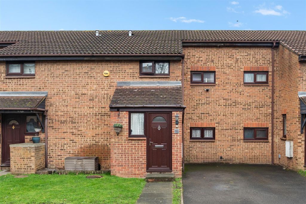 Property photo 2 of 17