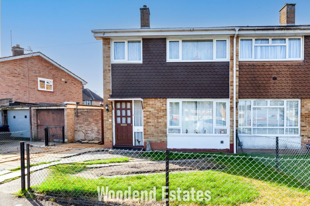 Property photo 2 of 23