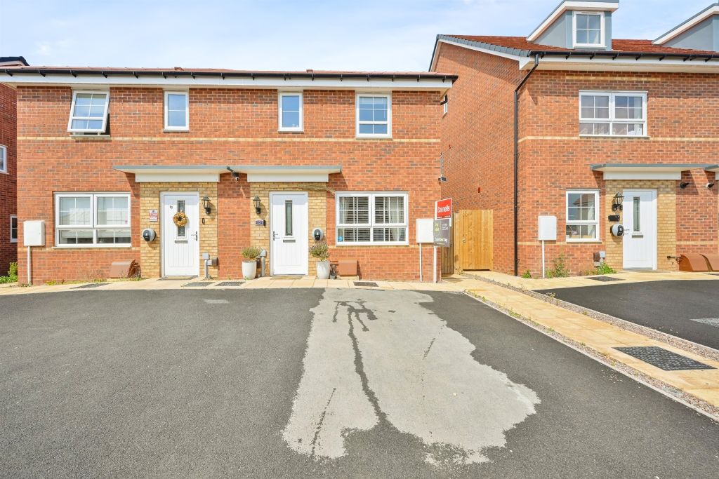 Property photo 1 of 17