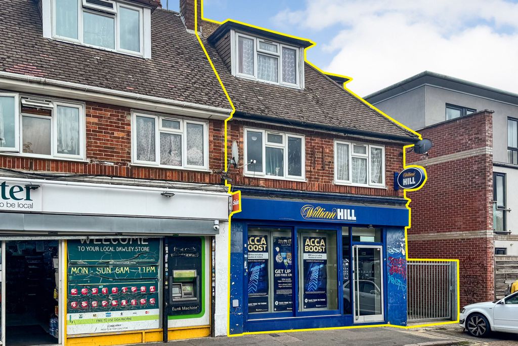 Property photo 1 of 3 1 & 1A Dawley Parade, Dawley Road, Hayes, Ub3 1Ea