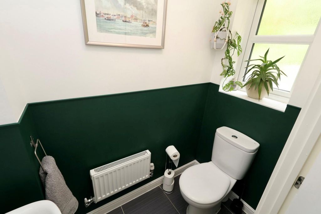 Property photo 3 of 18 4.Jpg