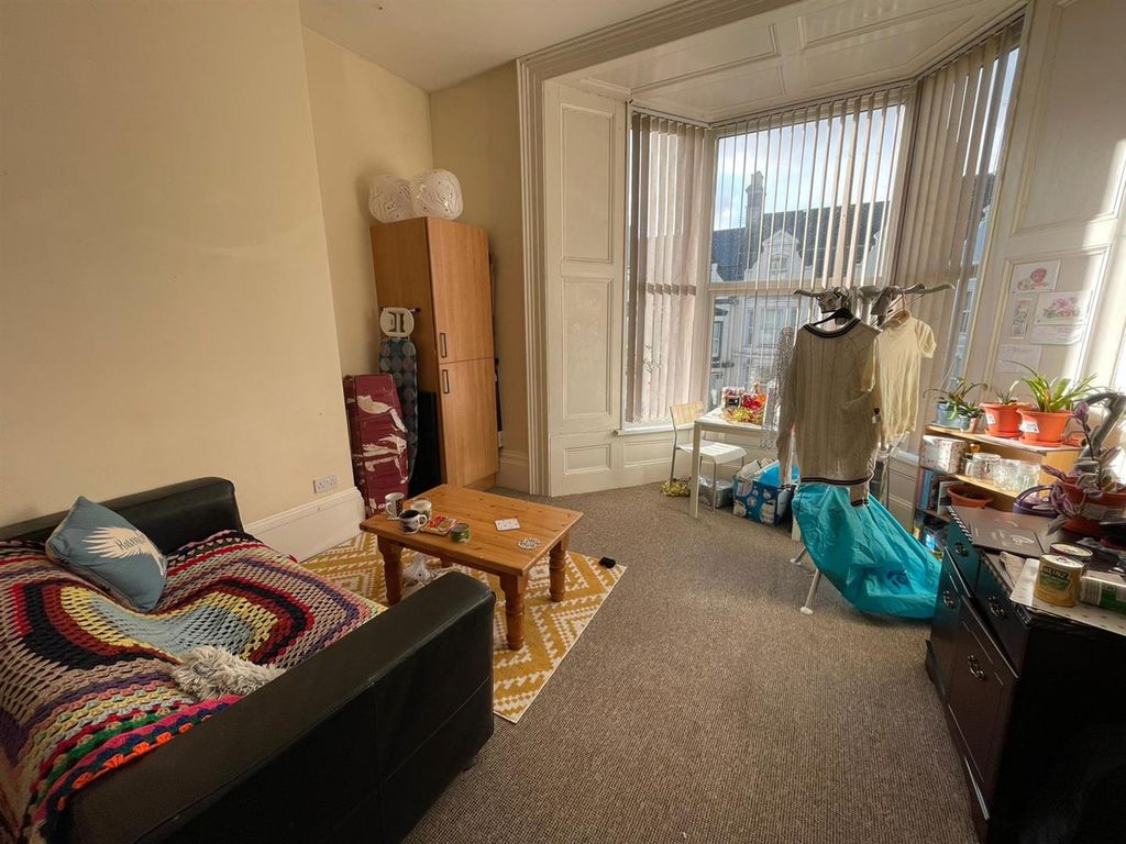 Property photo 2 of 5 7E14cd1F-Cf04-4E68-8F12-529B3696Fe83.Jpg