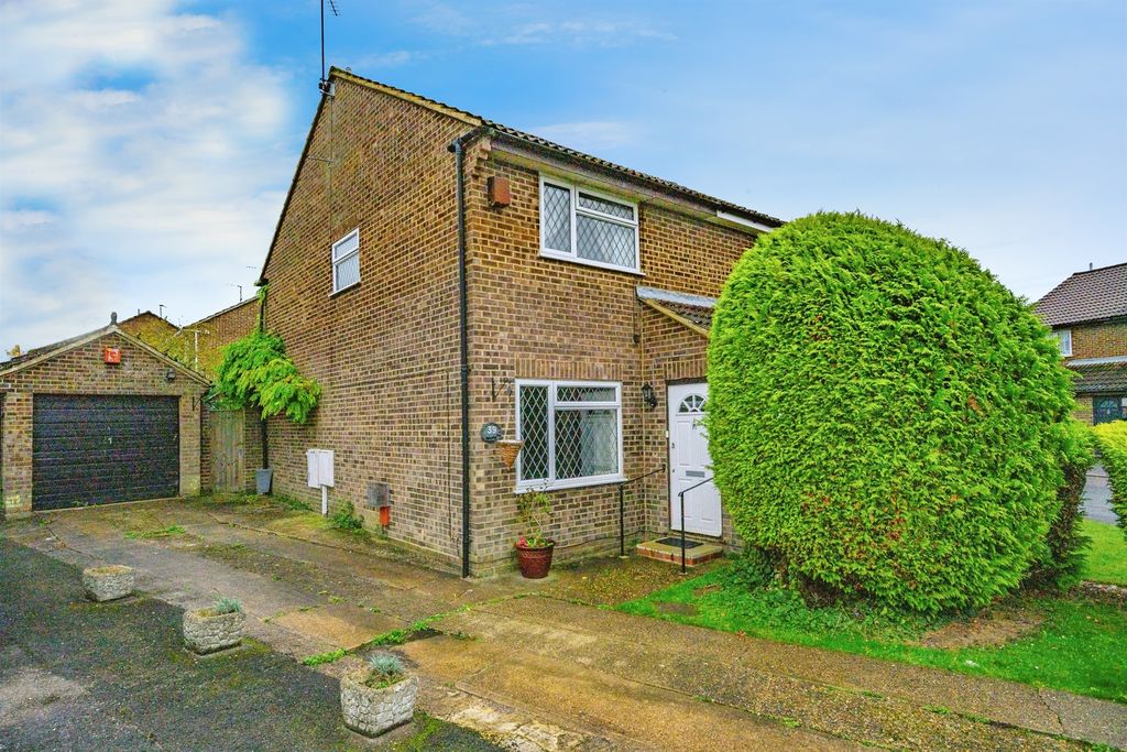 Property photo 1 of 15